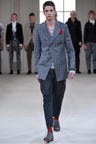 Alexander McQueen / - 2011